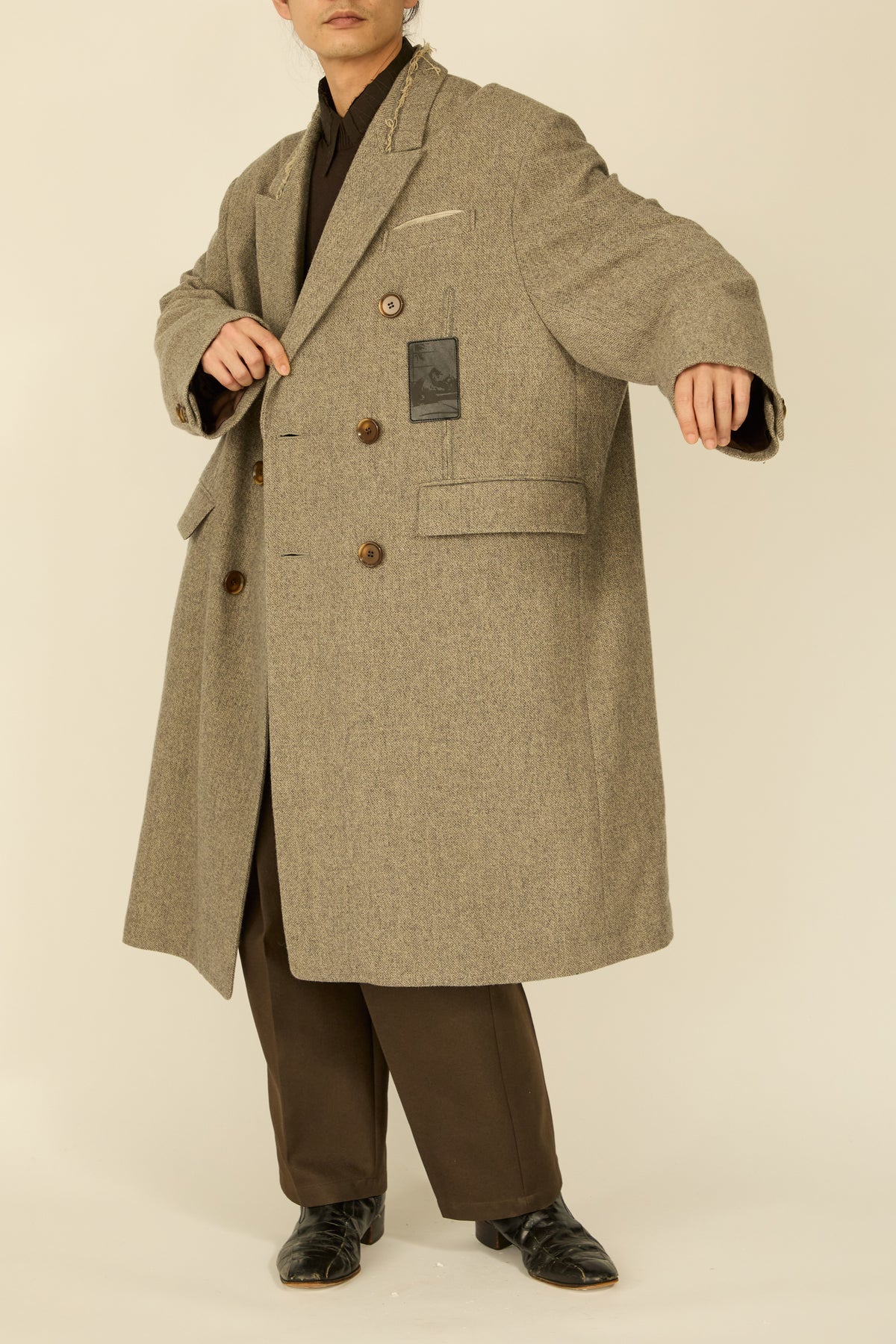 i'm here : GRANDPA COAT : / L.GRAY