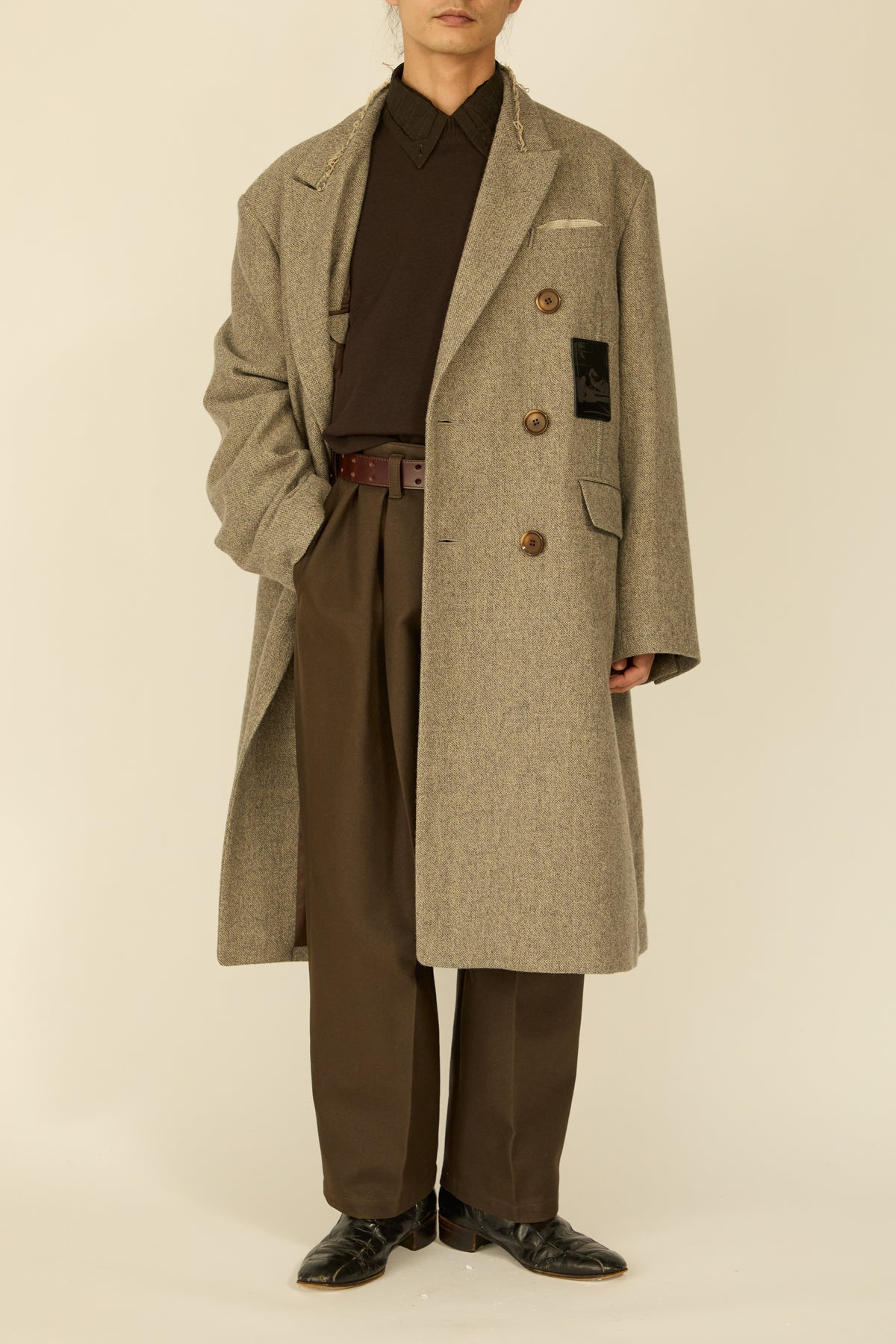 i'm here : GRANDPA COAT : / L.GRAY