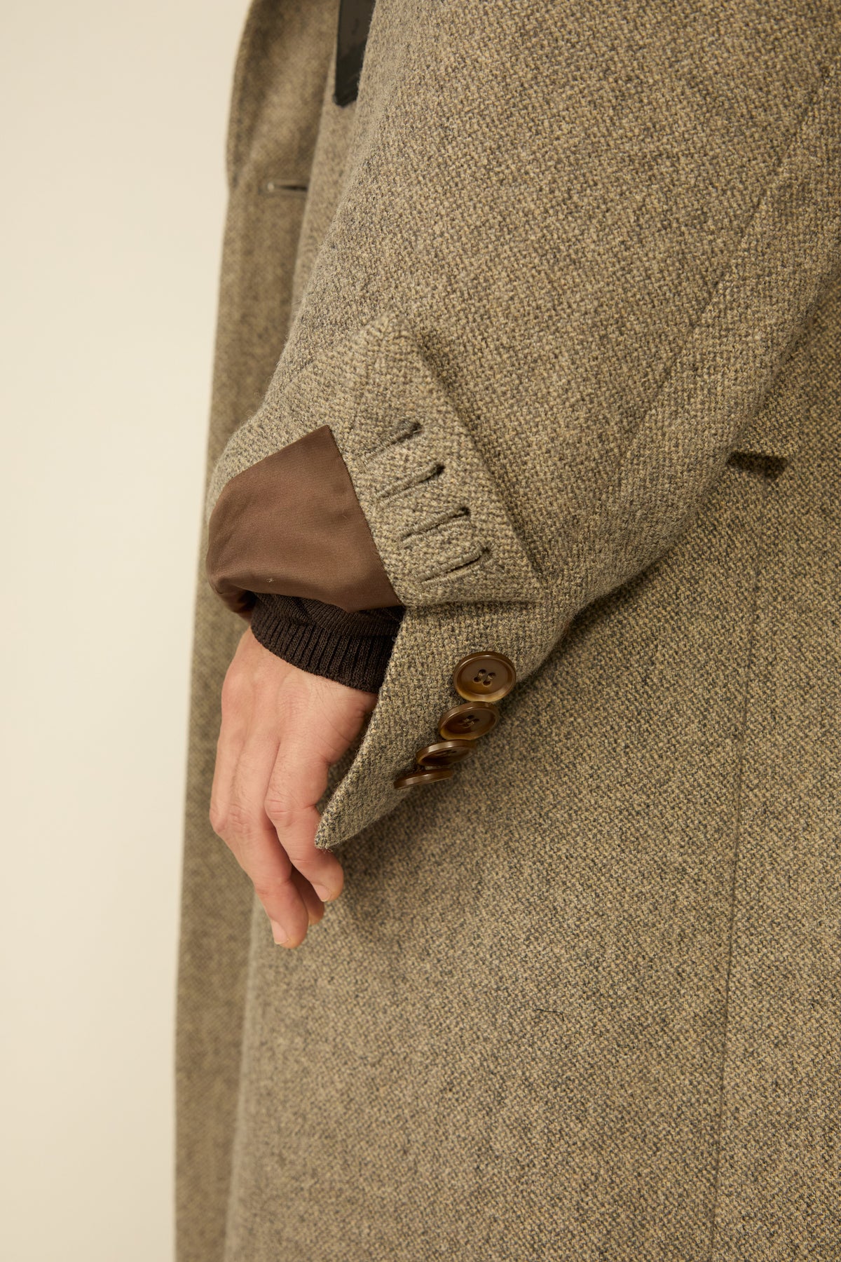 i'm here : GRANDPA COAT : / KHAKI
