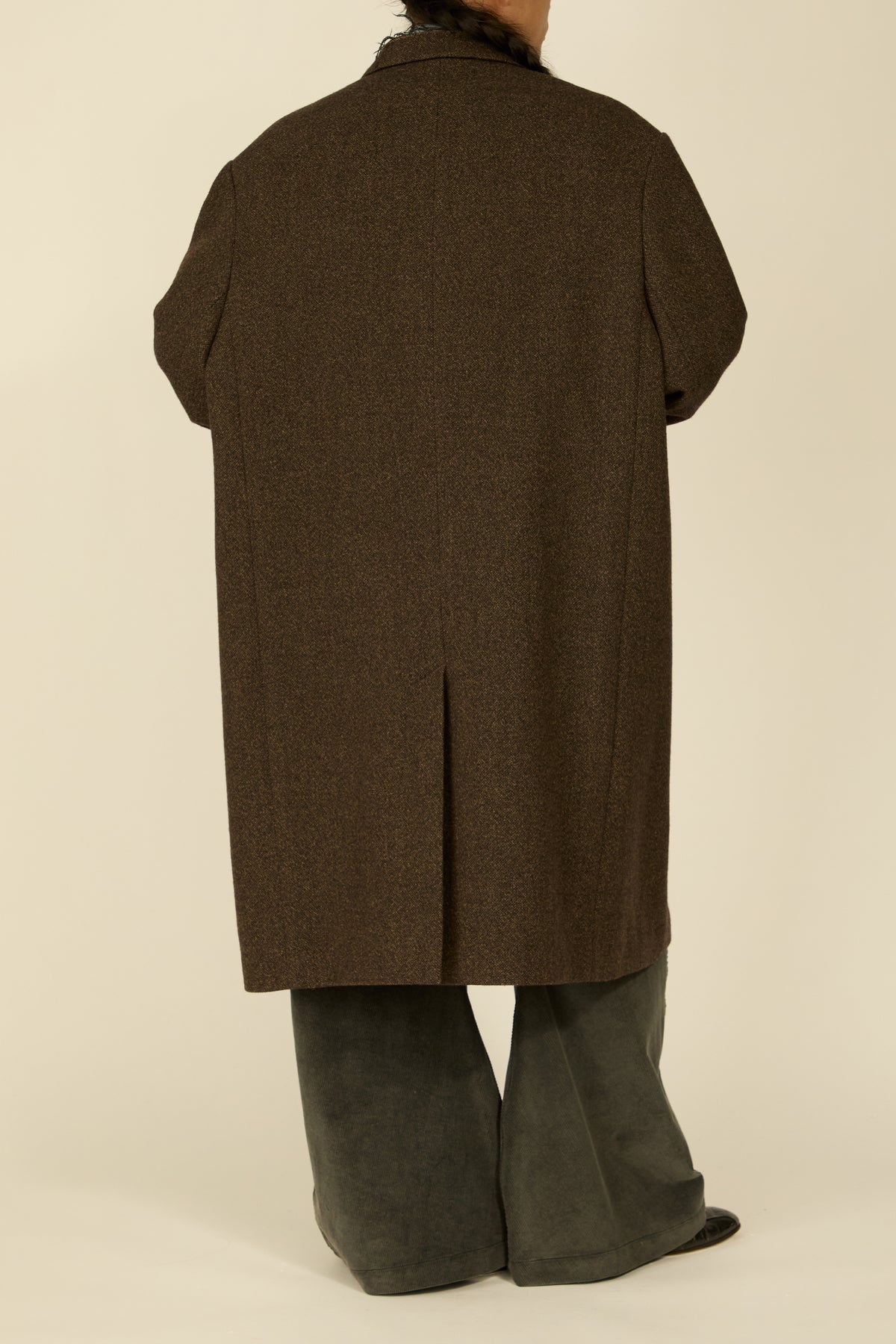 i'm here : GRANDPA COAT : / KHAKI