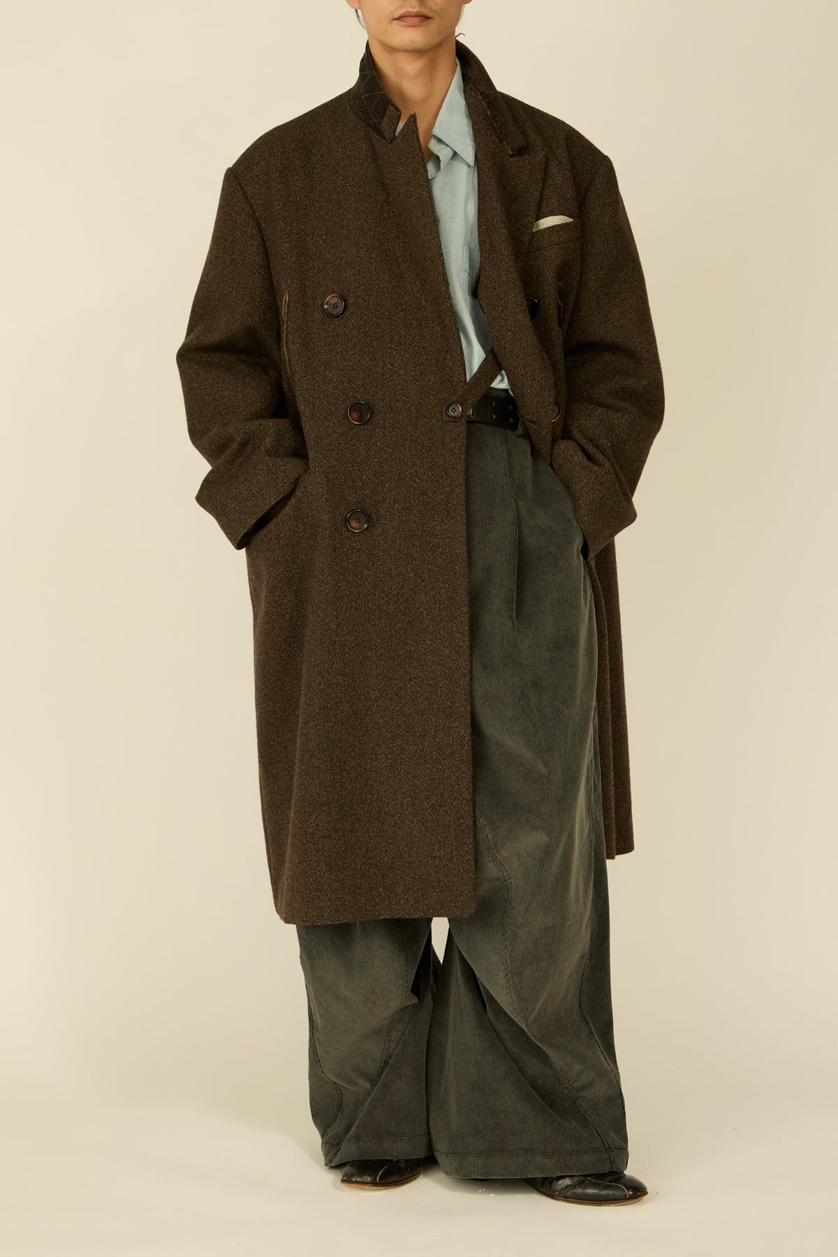 i'm here : GRANDPA COAT : / KHAKI