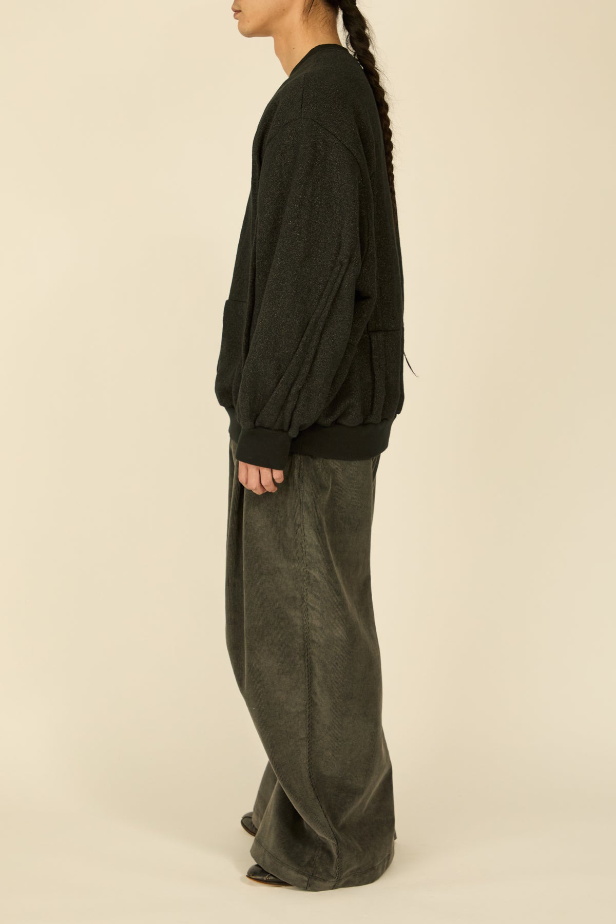 i'm here : " METAL " SWEAT SHIRT : / BLACK