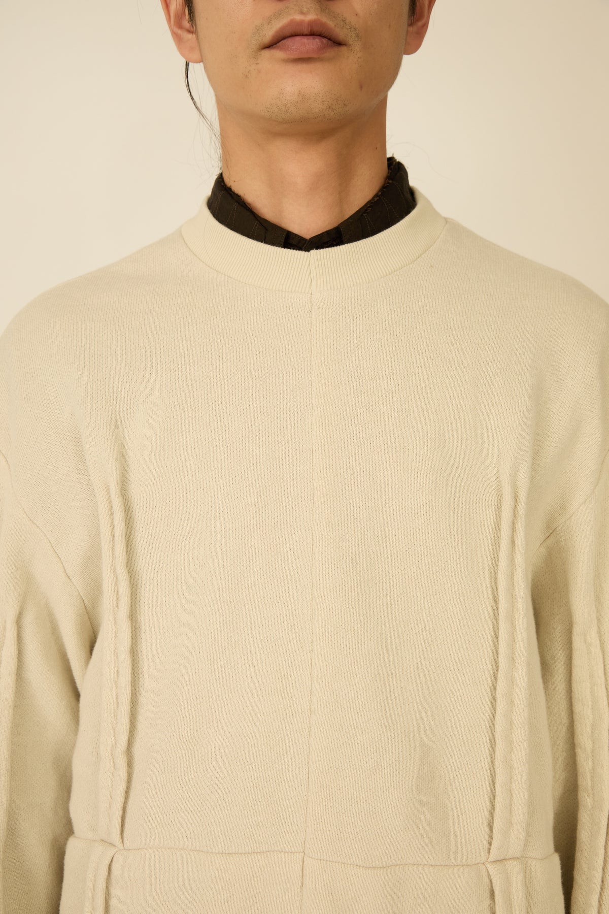 i'm here : " METAL " SWEAT SHIRT : / ECRU