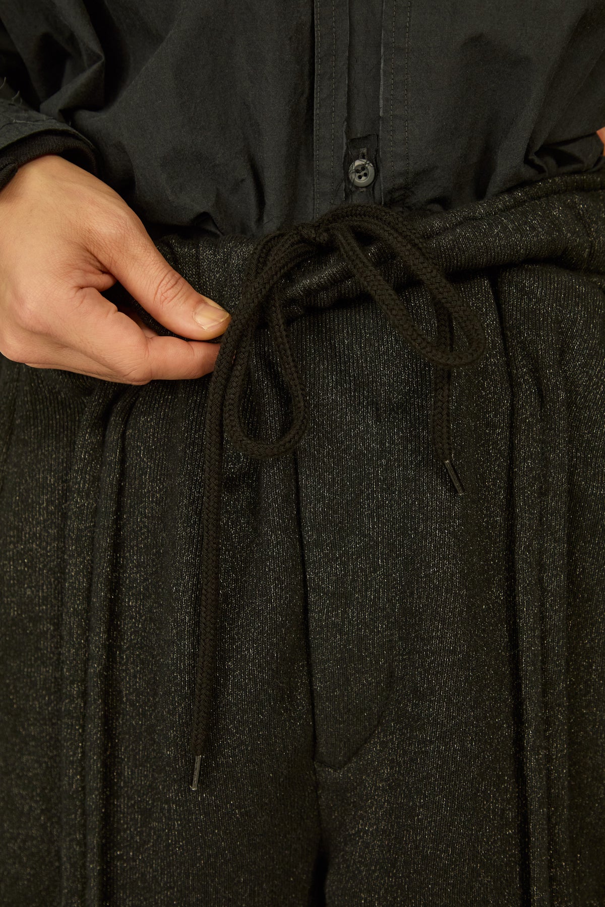 i'm here : " METAL " SWEAT PANTS : / BLACK