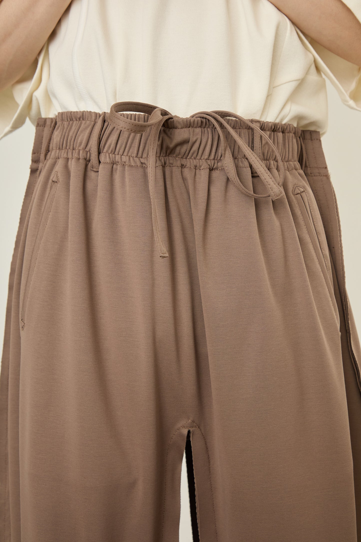 i'm here : " SLIT " PANTS :