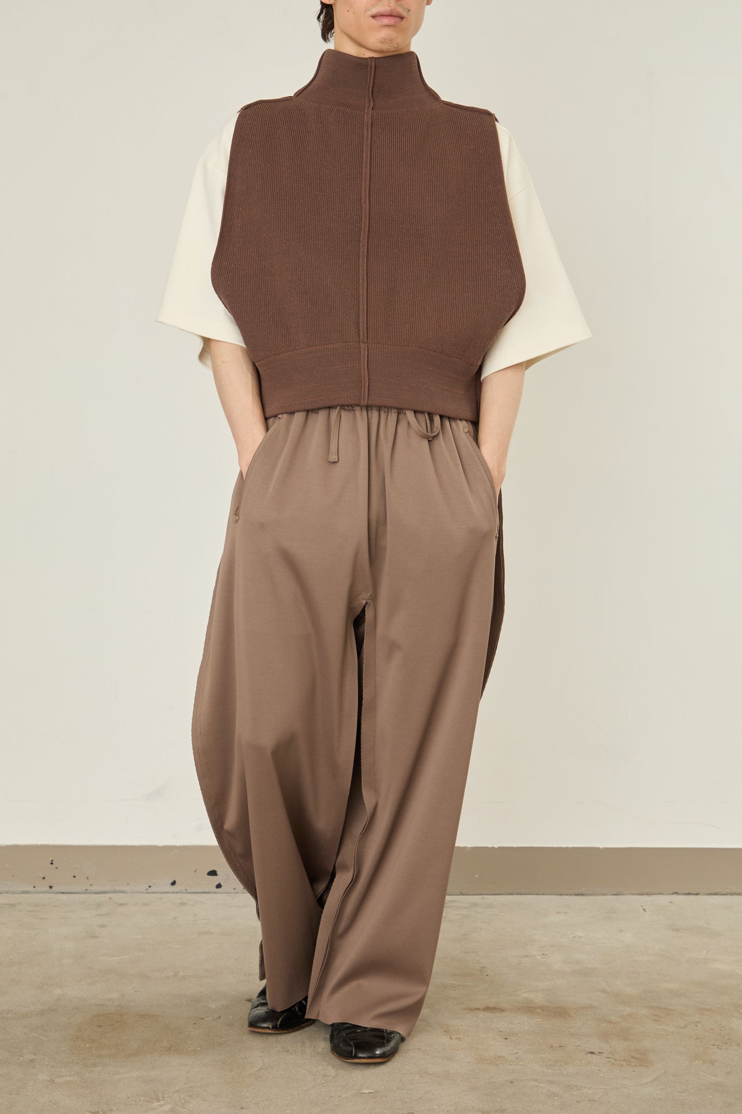 i'm here : DRIVER`S KNIT VEST :