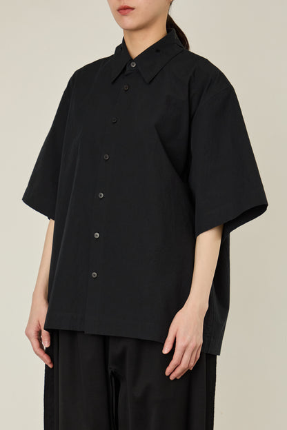 i'm here : TAILORED COLLAR : SHIRTS / BLACK