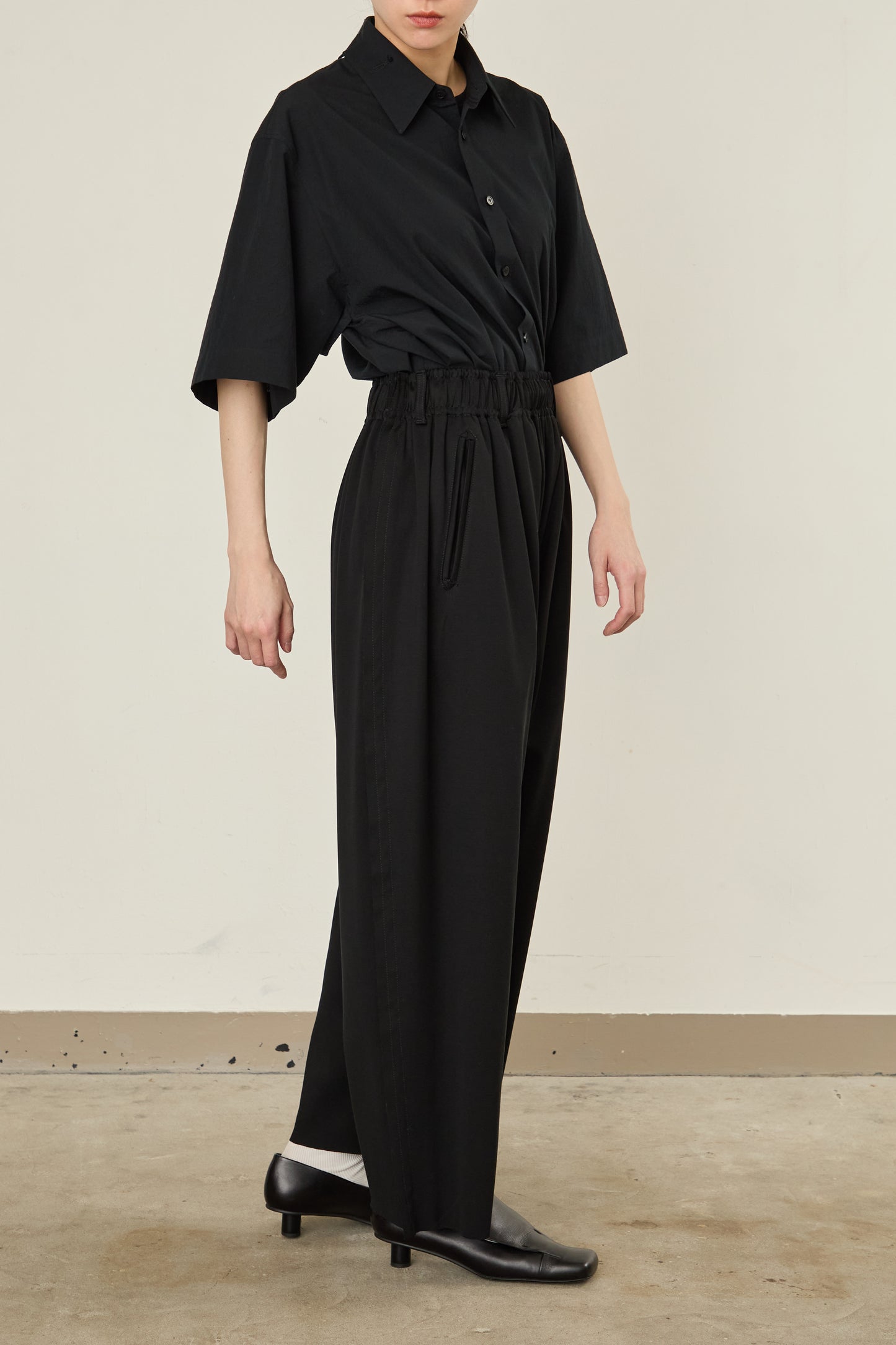 i'm here : " SLIT " PANTS :