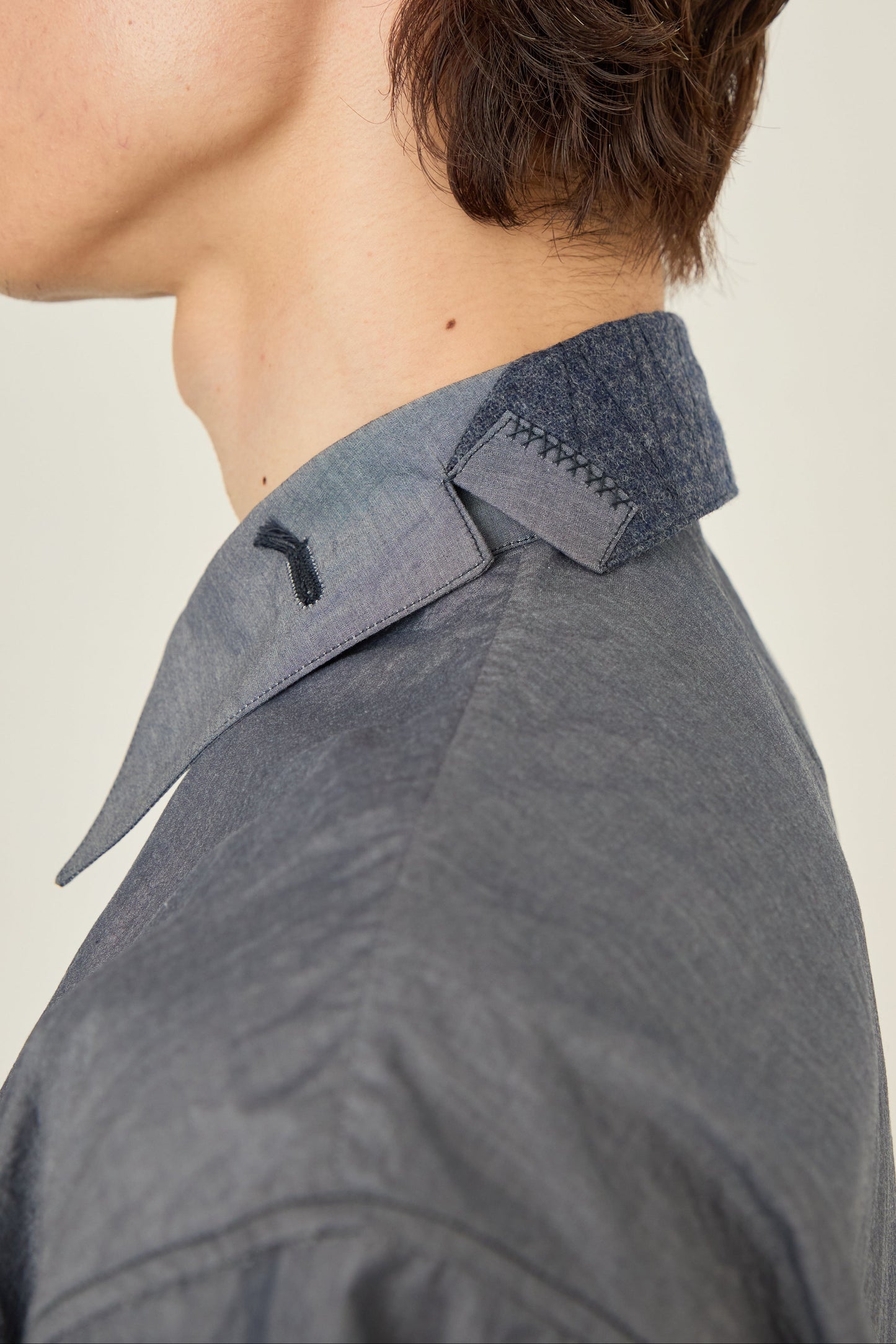 i'm here : TAILORED COLLAR : SHIRTS