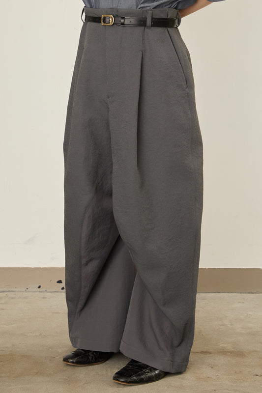 i'm here : " He is twitted " PANTS :