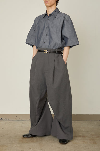 i'm here : " He is twisted " PANTS : / GRAY