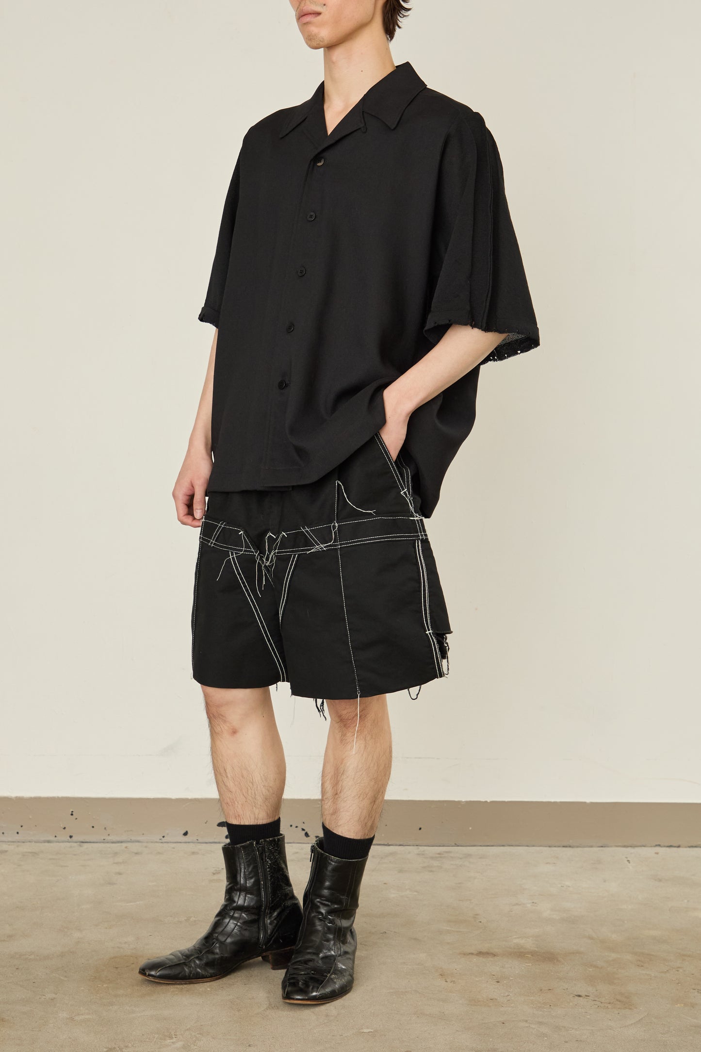 i'm here : KNIT SHORT SLEEVE : DOCKING SHIRTS / BLACK