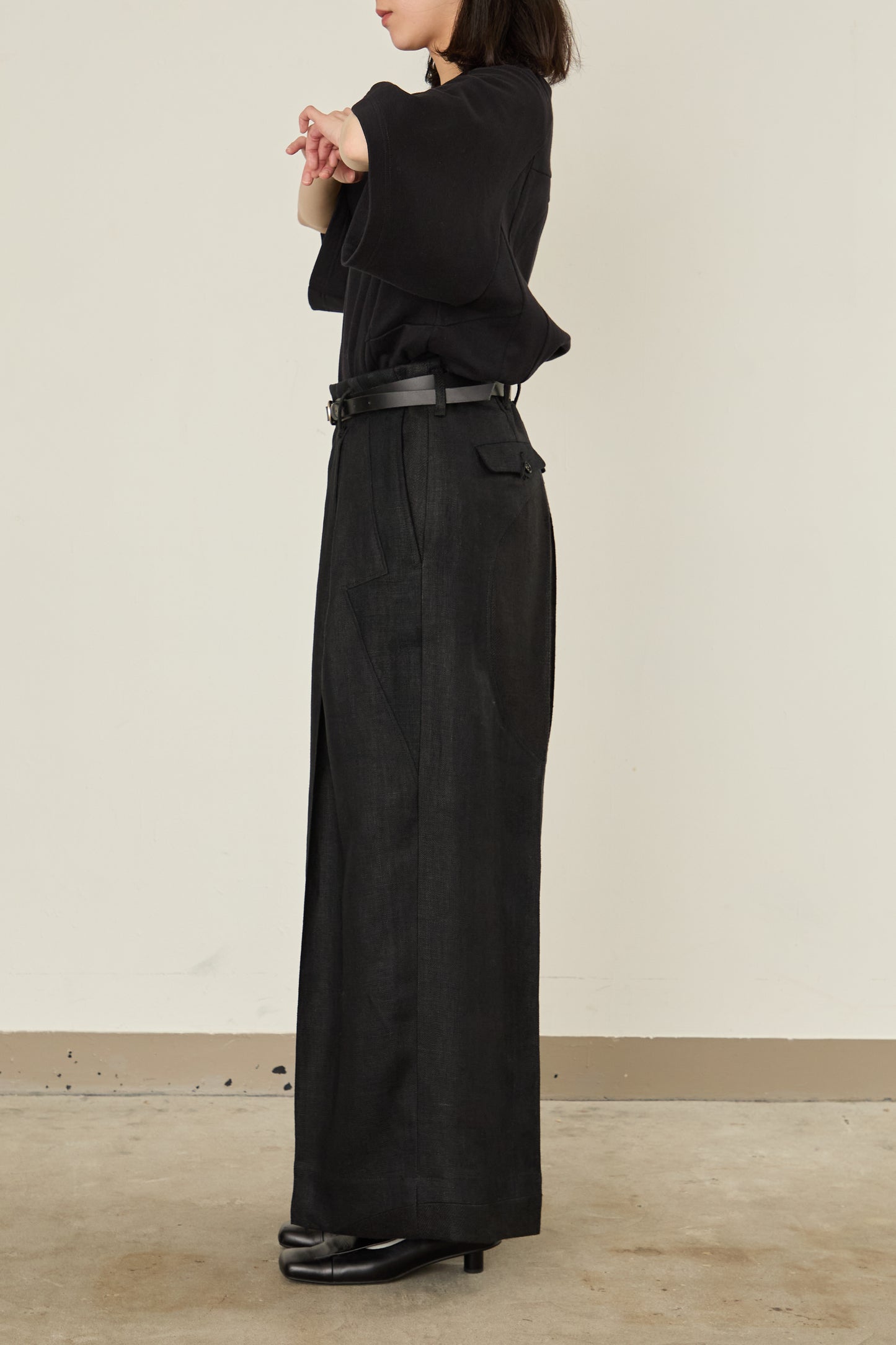 i'm here : LINEN WIDE PANTS :