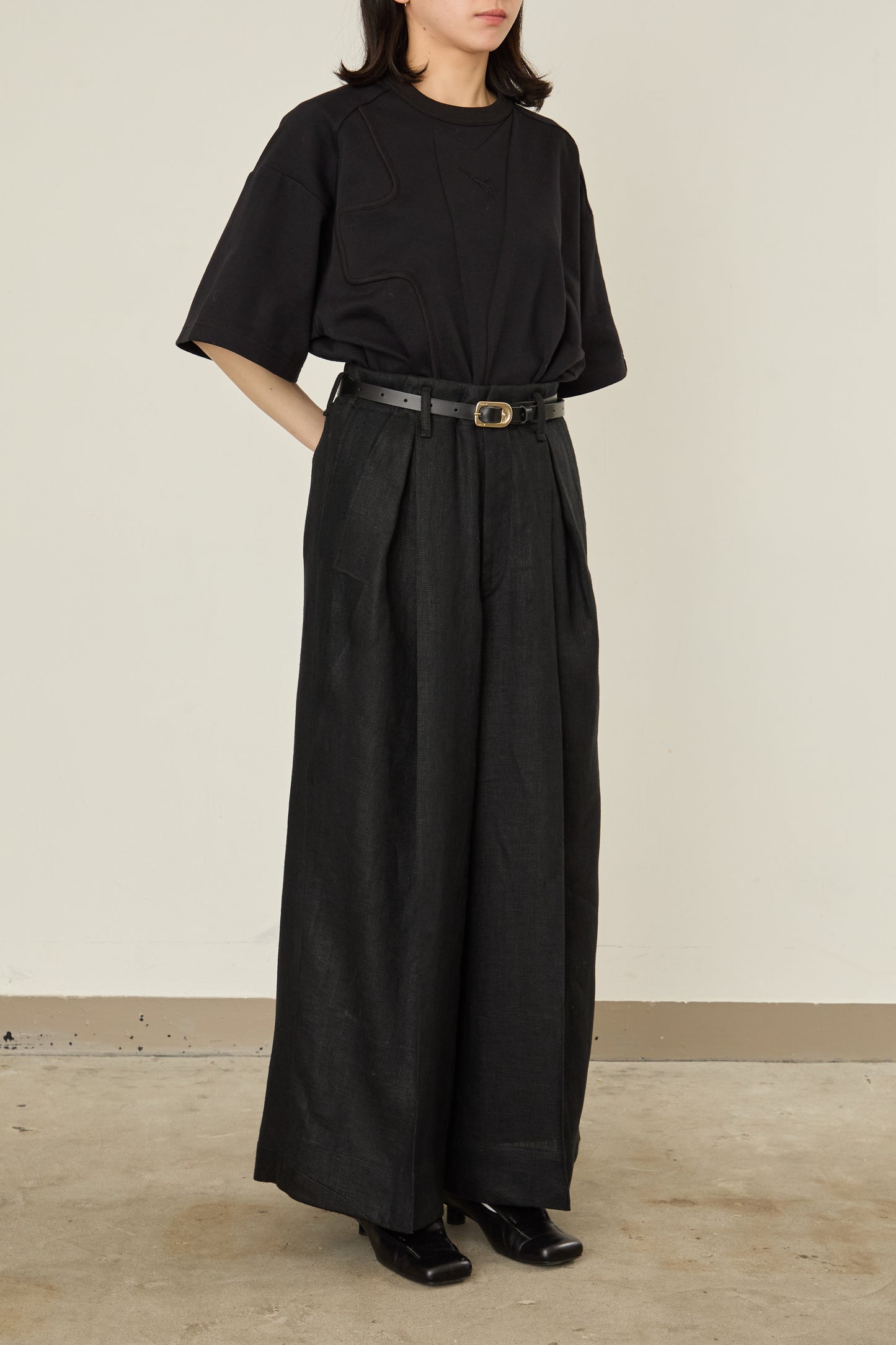 i'm here : LINEN WIDE PANTS :