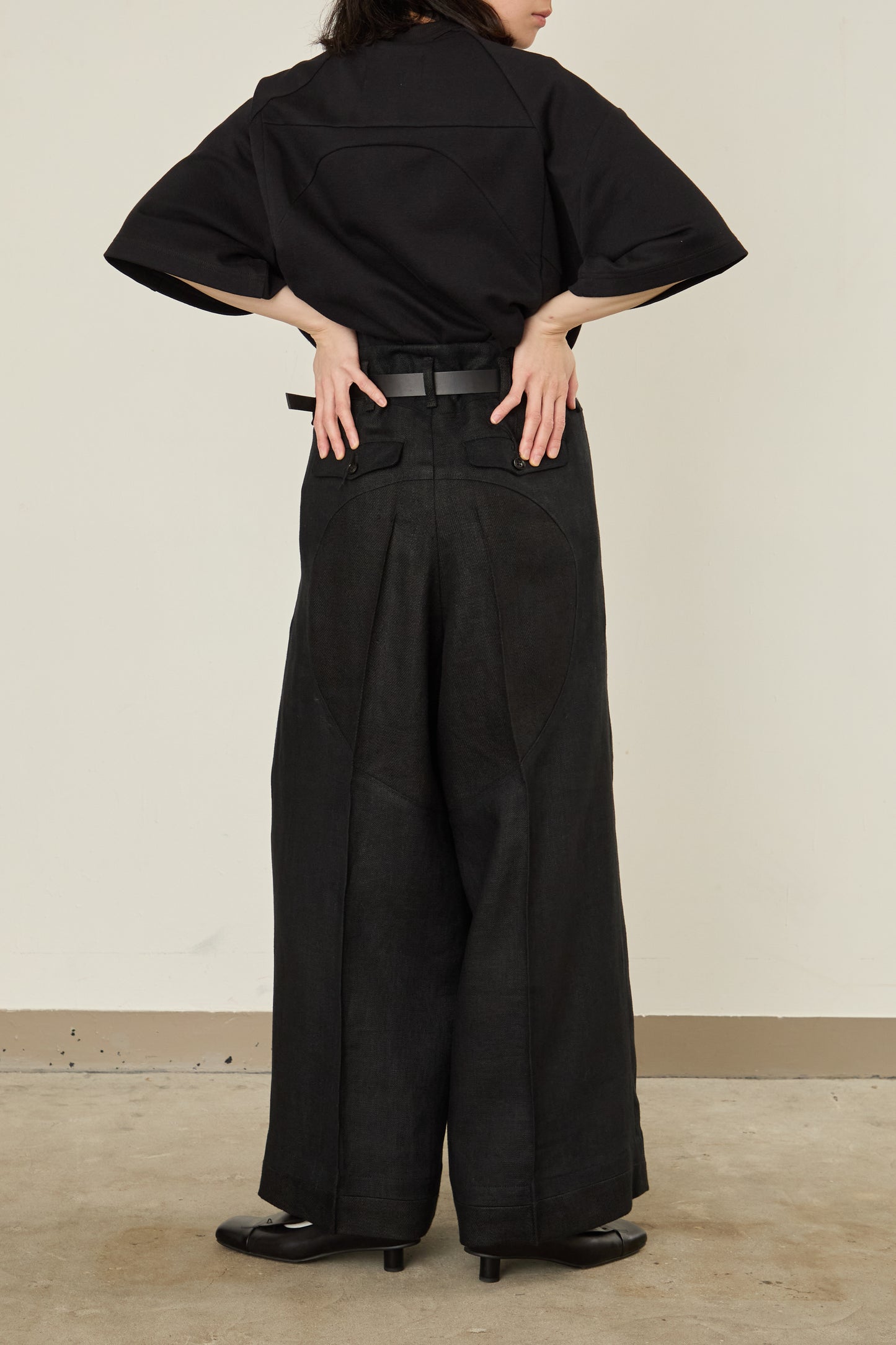 i'm here : LINEN WIDE PANTS :