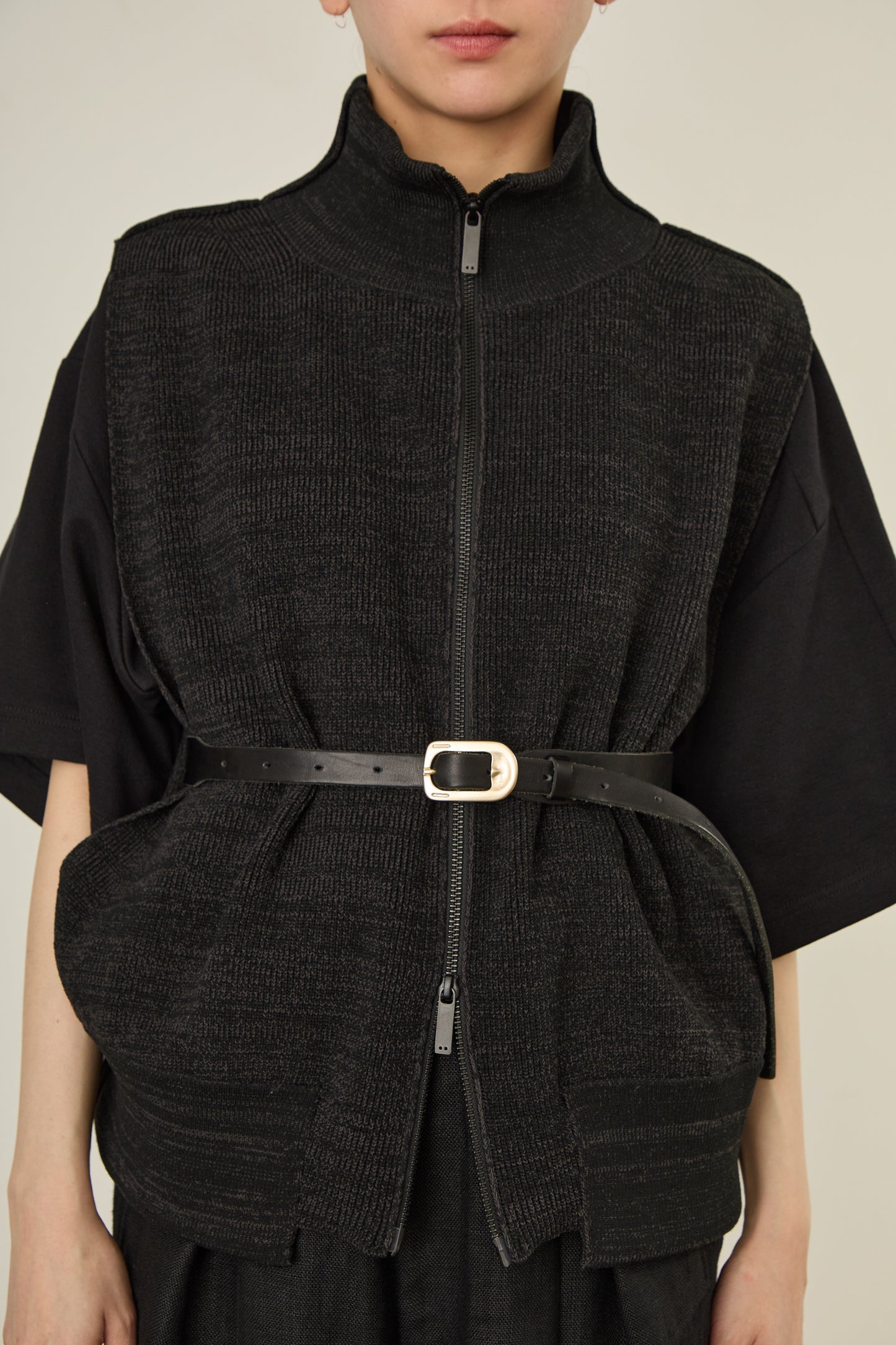 i'm here : DRIVER`S KNIT VEST :