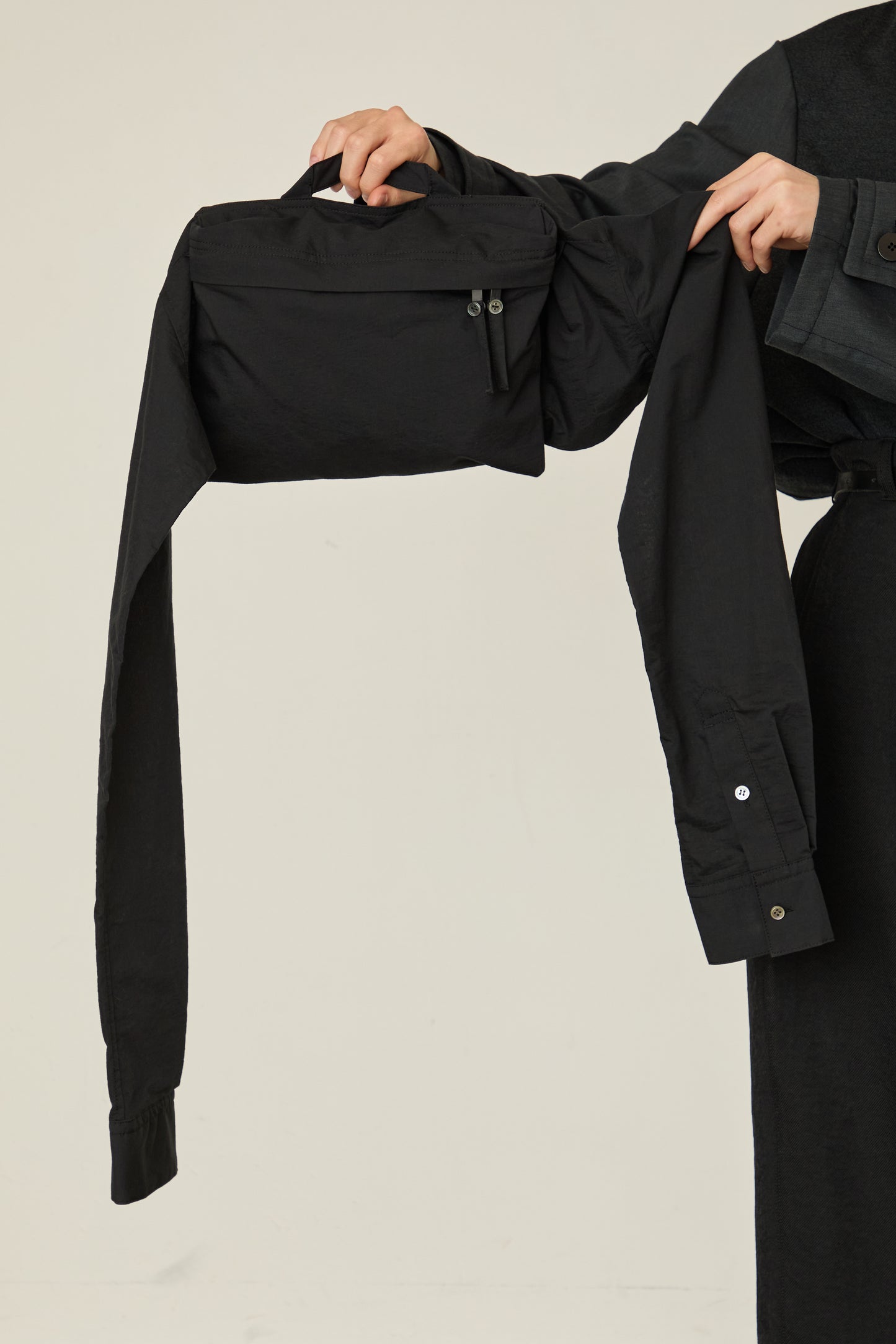 i'm here : SHIRT SLEEVE : BAG