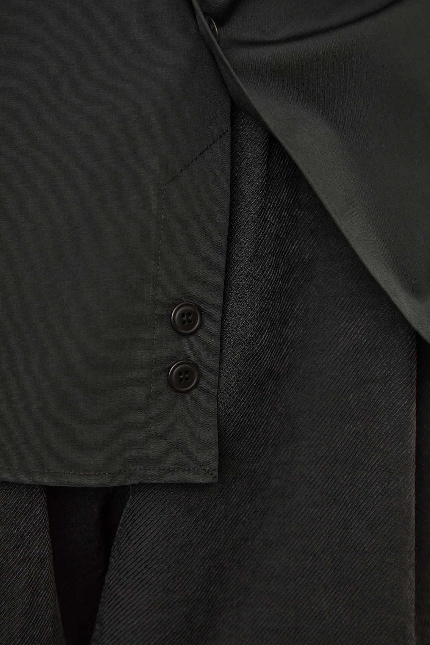 i'm here : KNIT SLEEVE : DOCKING SHIRTS