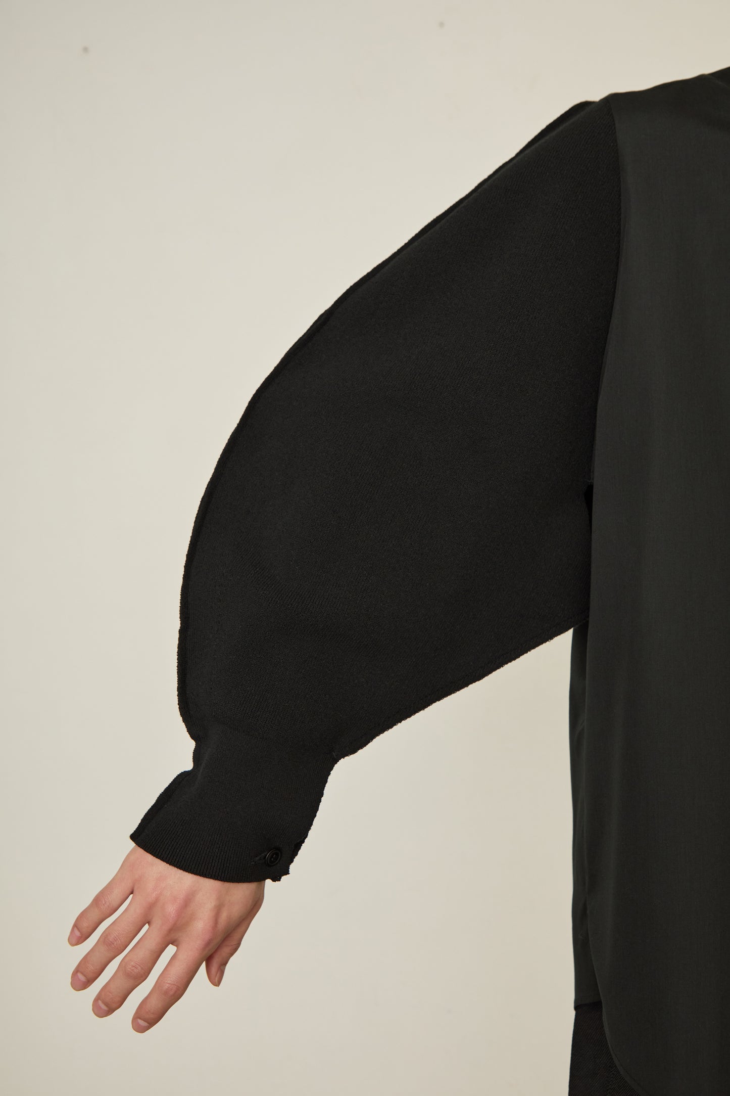 i'm here : KNIT SLEEVE : DOCKING SHIRTS