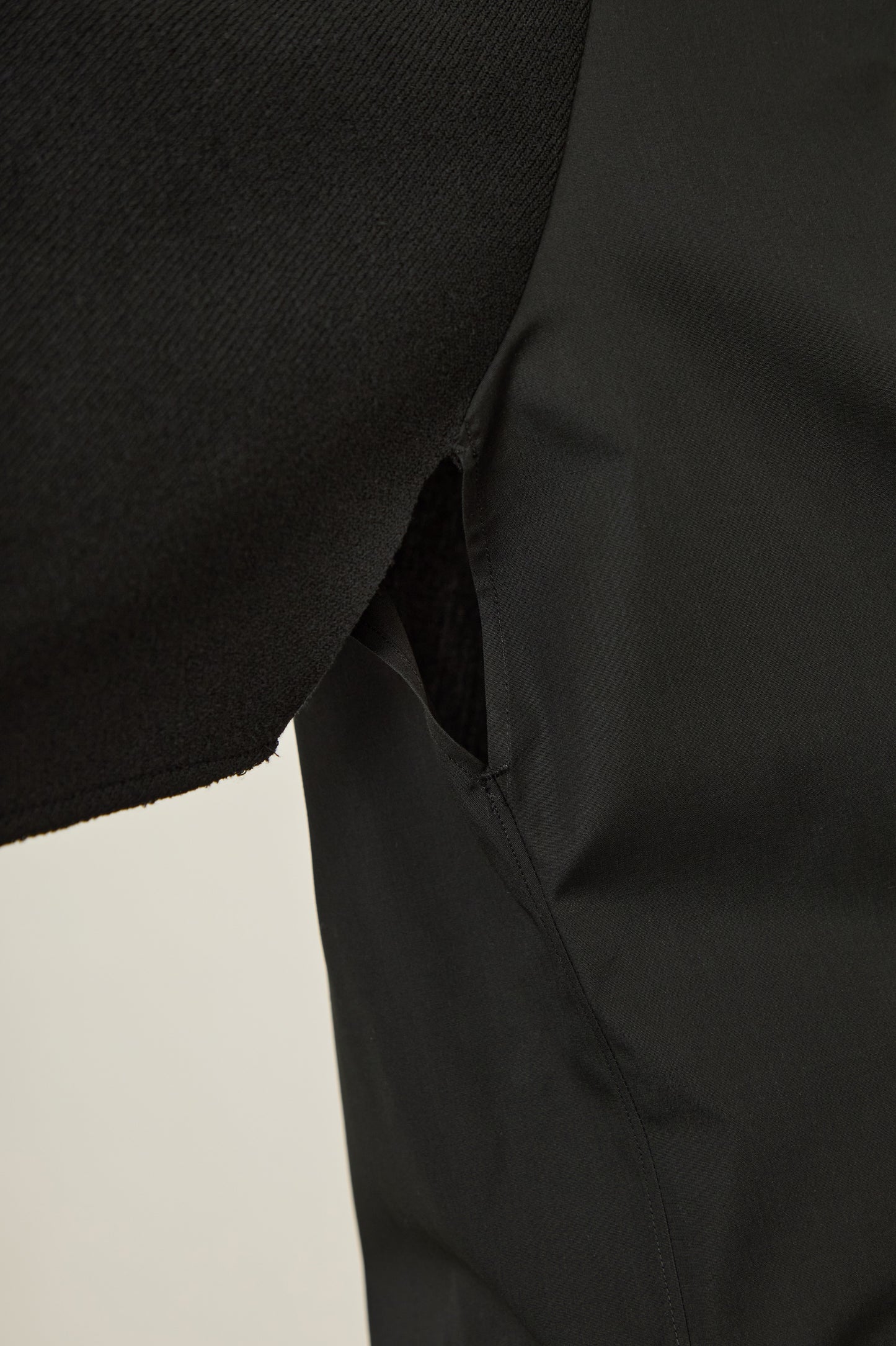 i'm here : KNIT SLEEVE : DOCKING SHIRTS