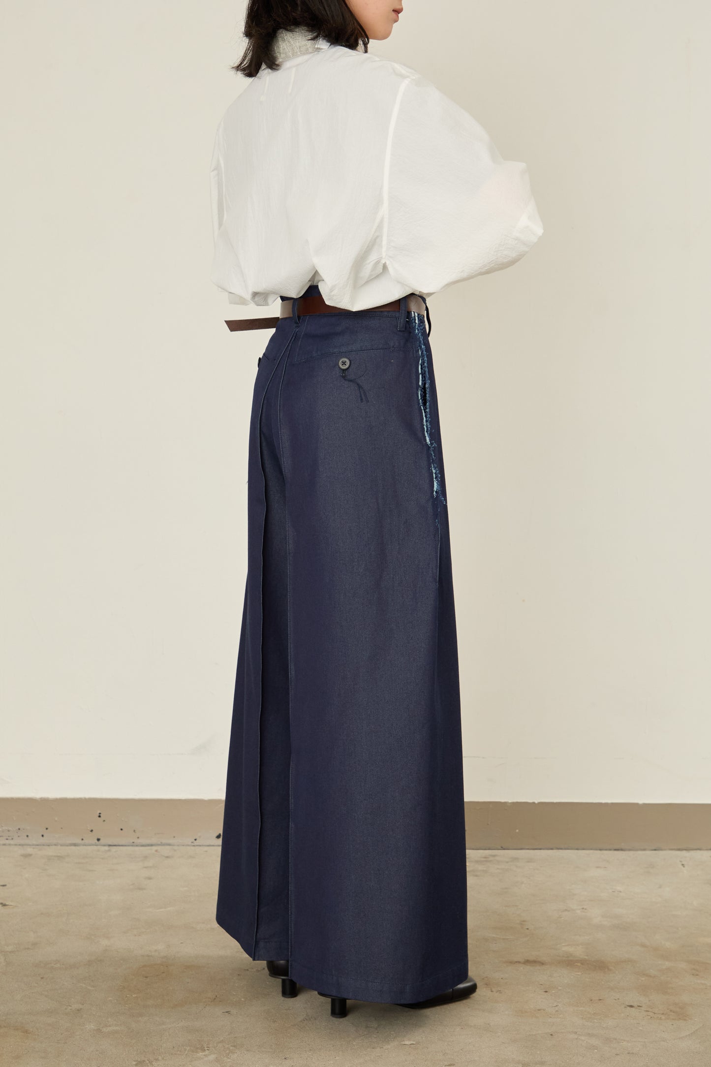 i'm here : " TUBE " PANTS :