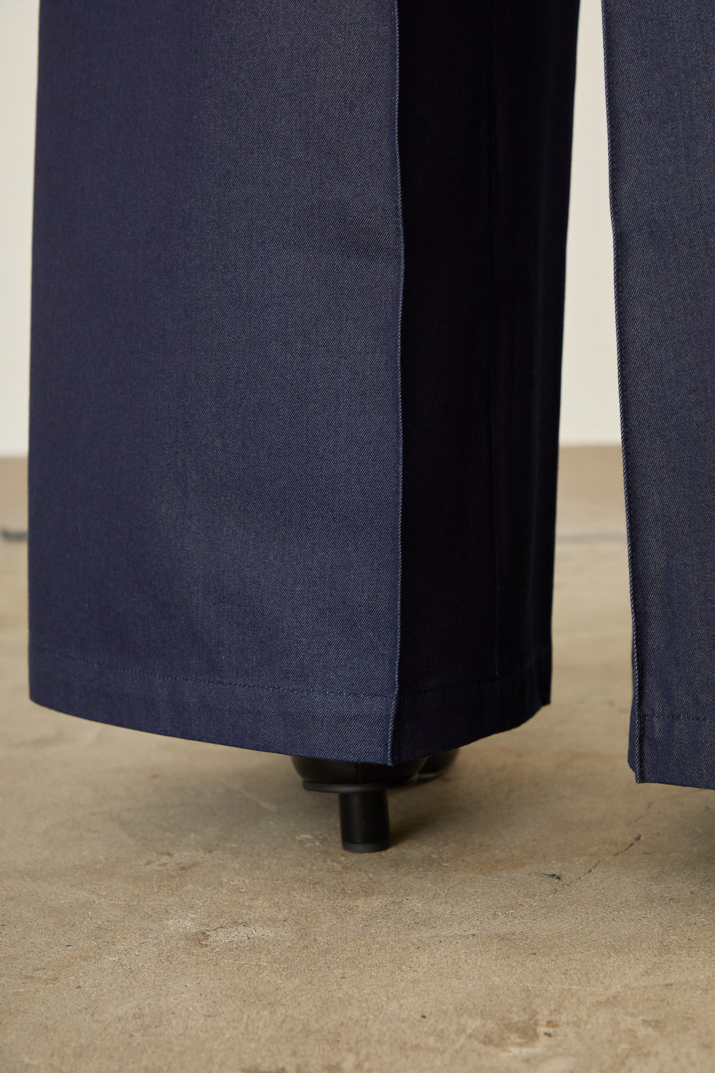 i'm here : " TUBE " PANTS :