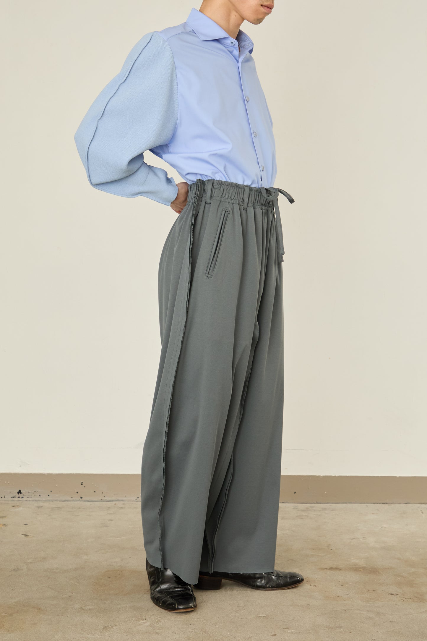 i'm here : " SLIT " PANTS :