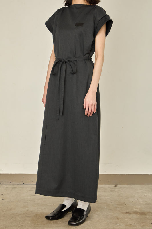 i'm here : UN(I)FORM : " ONE " PIECE