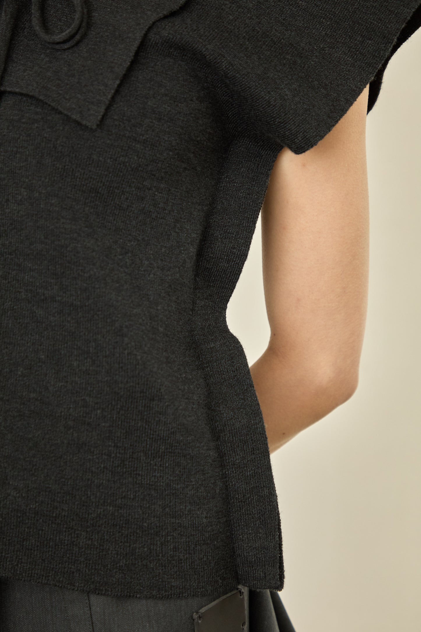 i'm here : UN(I)FORM : RIB " TUBE " TOP - fig.1