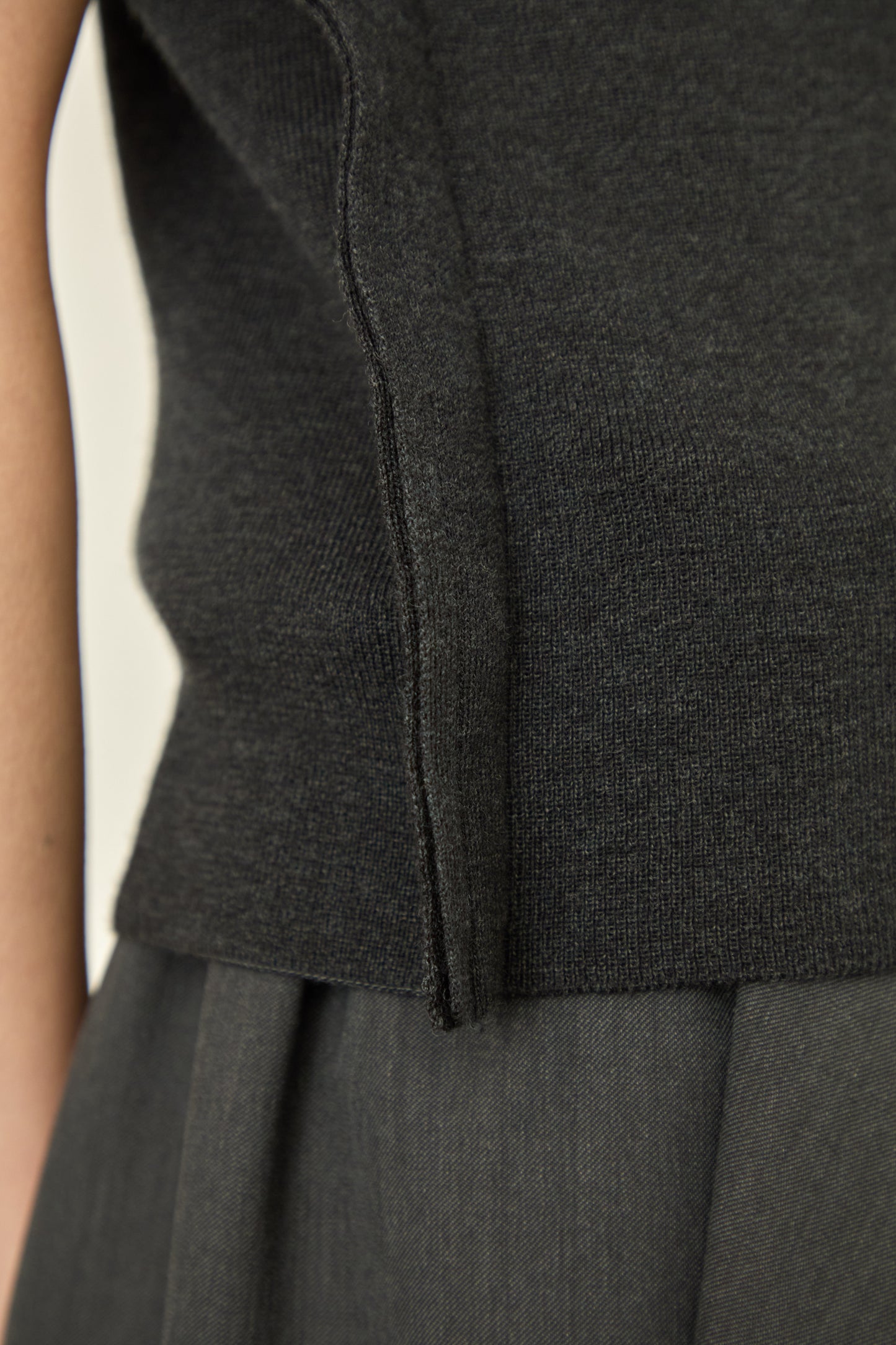 i'm here : UN(I)FORM : RIB " TUBE " TOP - fig.1