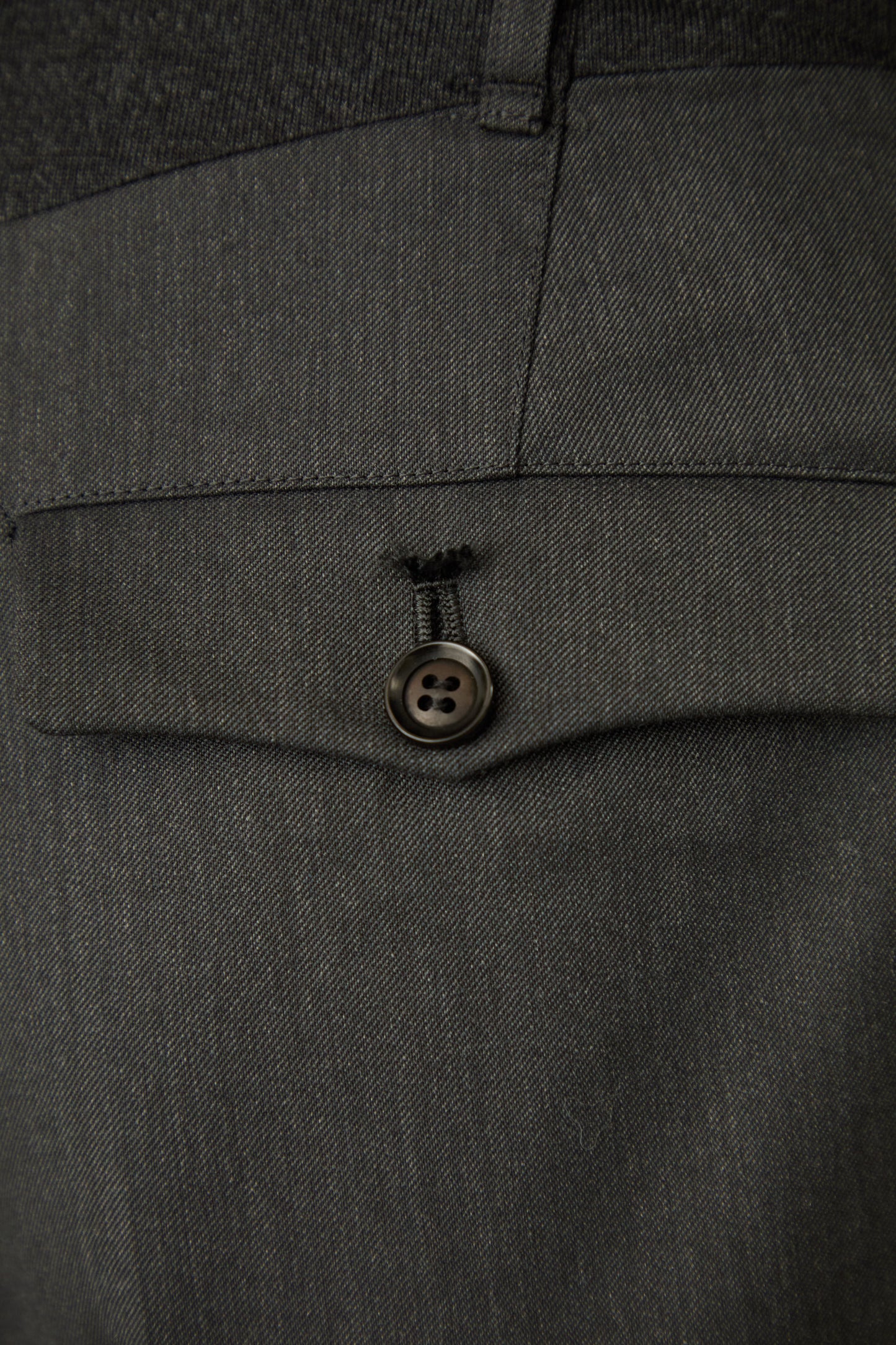 i'm here : UN(I)FORM : " ONE " TUCK PANTS