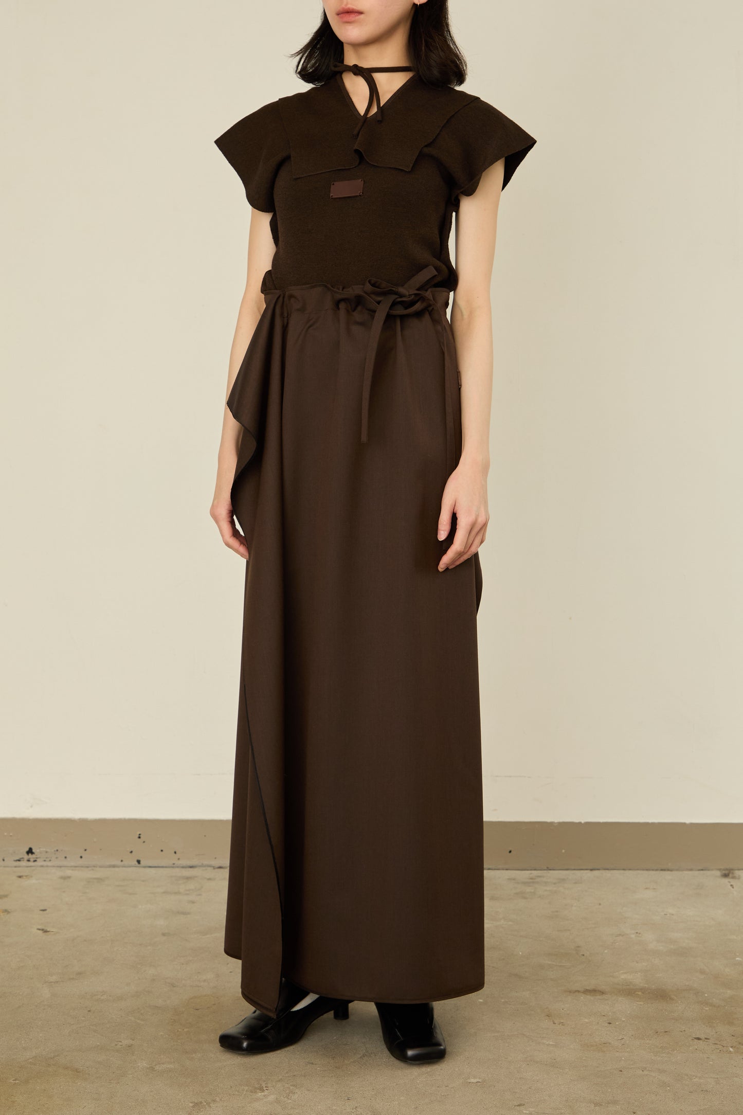 i'm here : UN(I)FORM : " FLAT " SKIRT