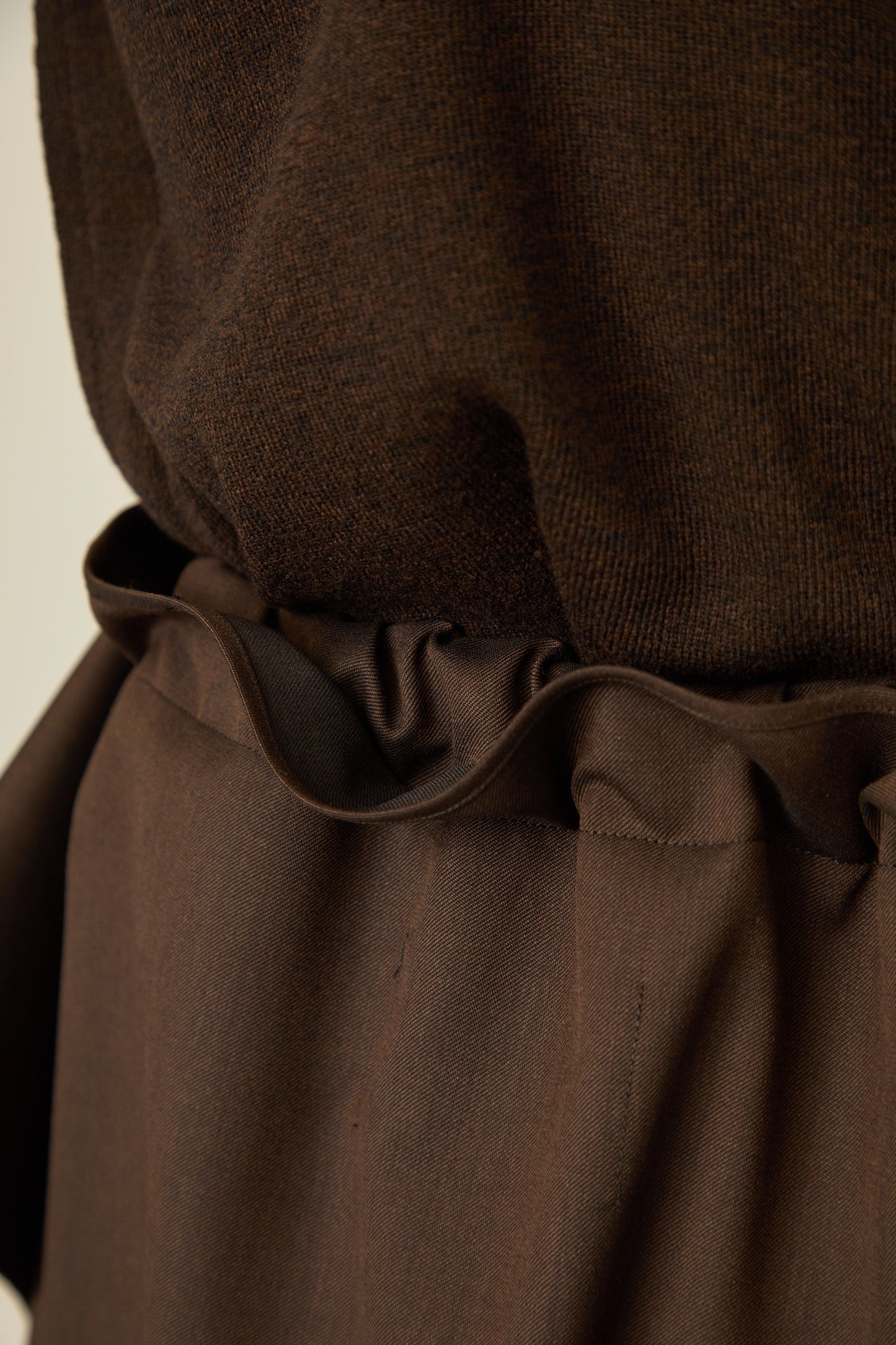 i'm here : UN(I)FORM : " FLAT " SKIRT