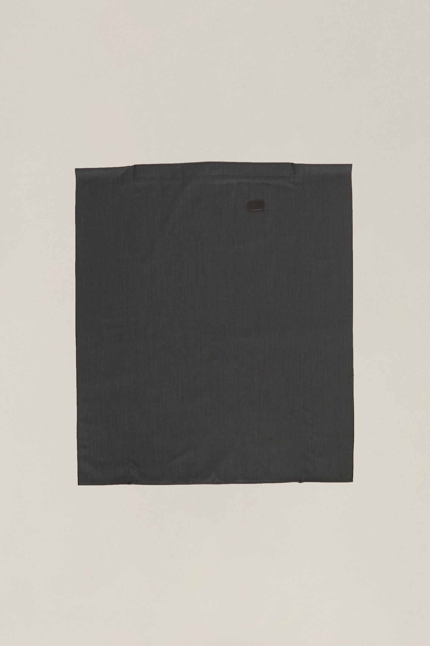 i'm here : UN(I)FORM : " FLAT " SKIRT