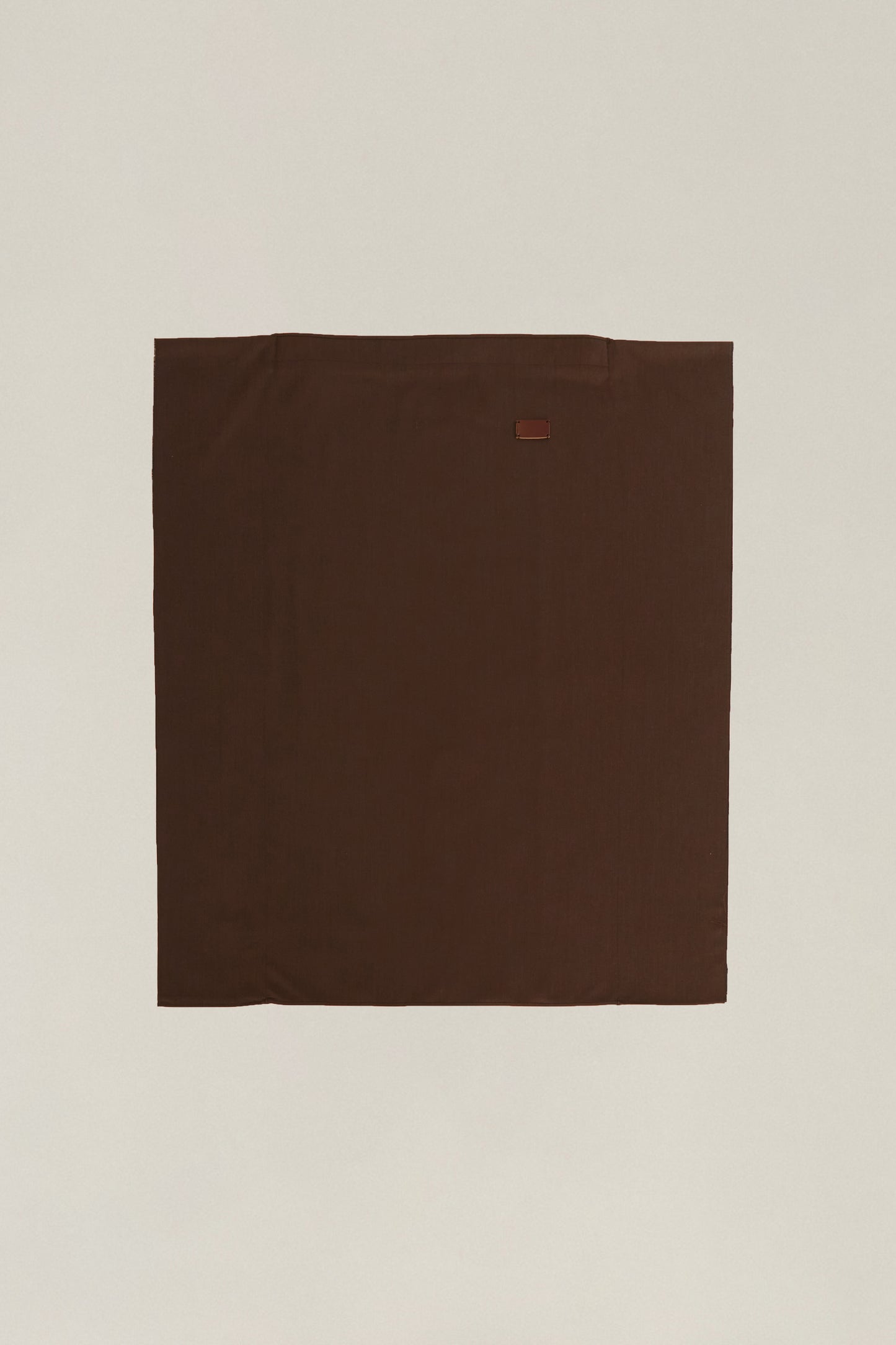 i'm here : UN(I)FORM : " FLAT " SKIRT